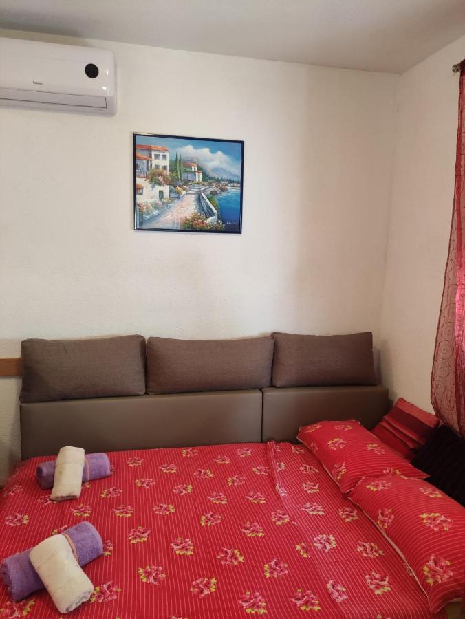 Apartmani Mara Rogoznica Rogoznica  Zewnętrze zdjęcie